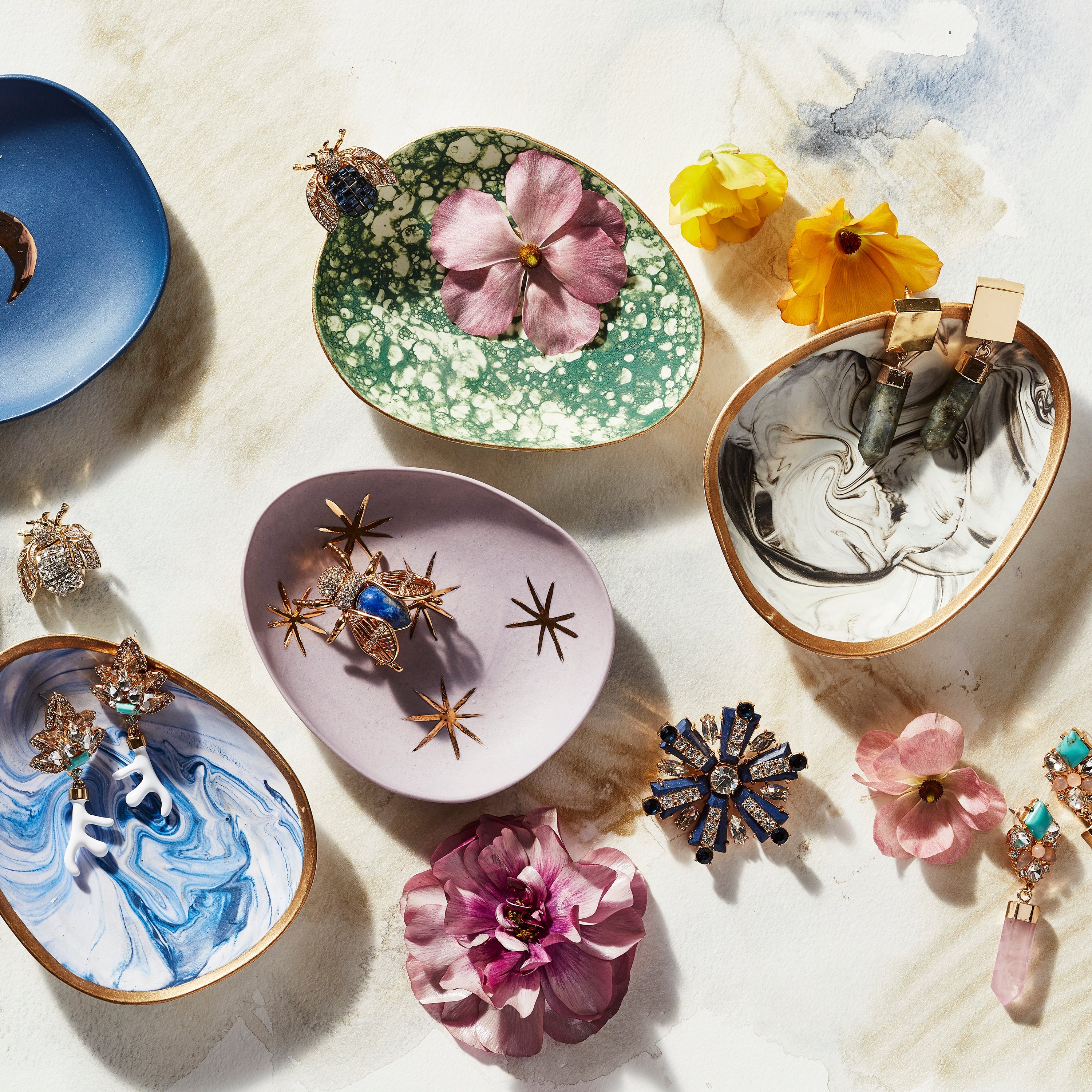 Starburst brooch, lapis lazuli