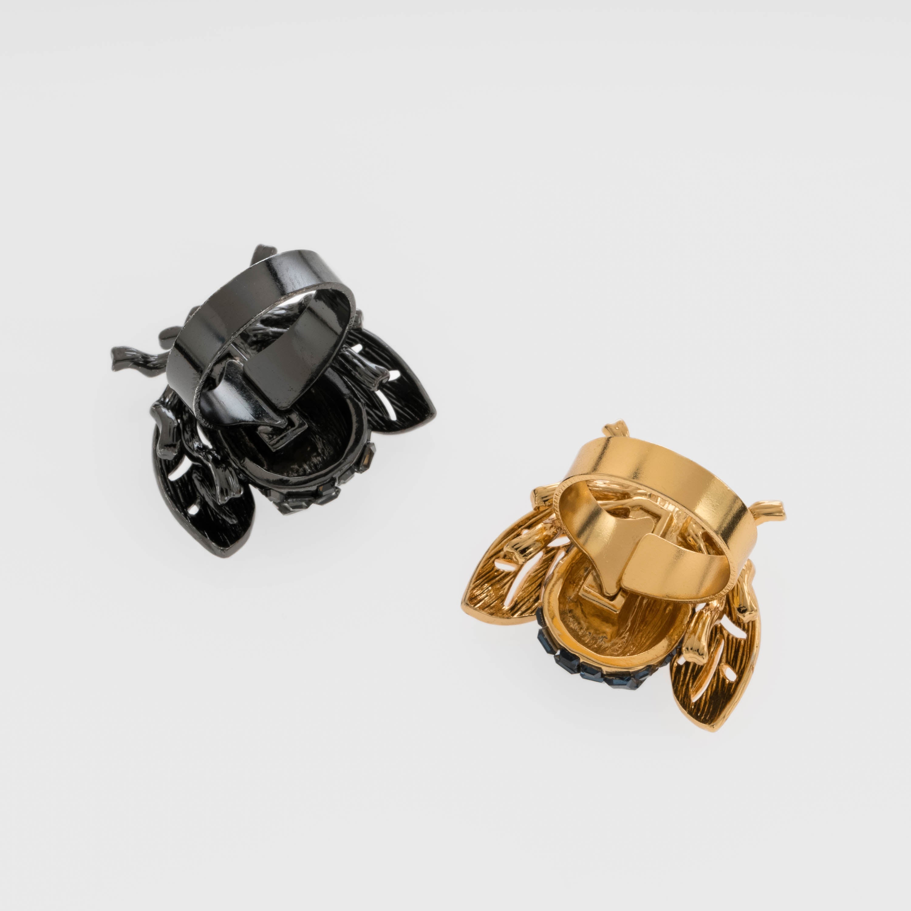 Sparkle bee cocktail ring, hematite