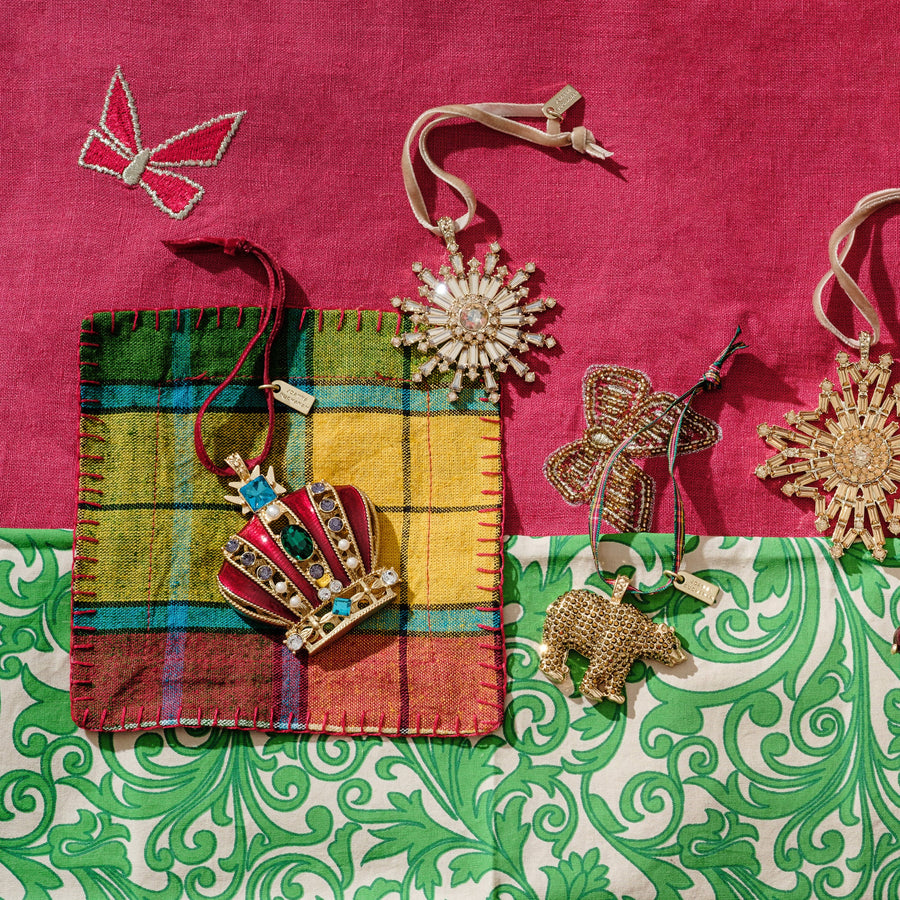 Dazzling snowflake hanging ornament, gold