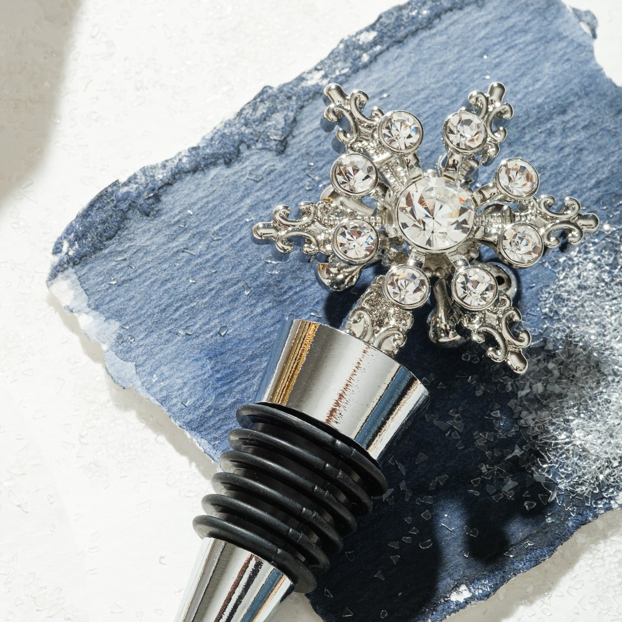 Snowflake wine stopper, silver