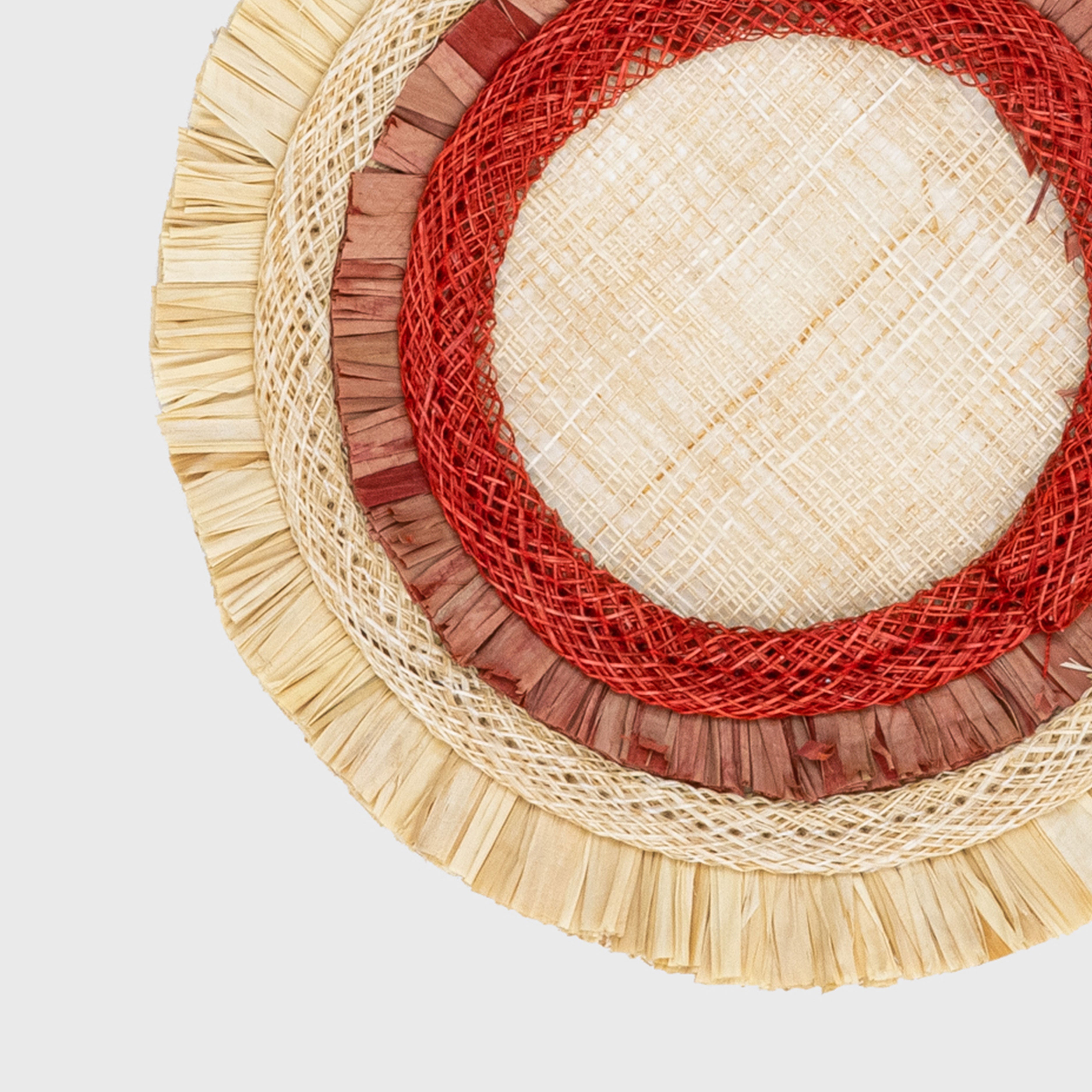 Ruffle edge straw coasters, red